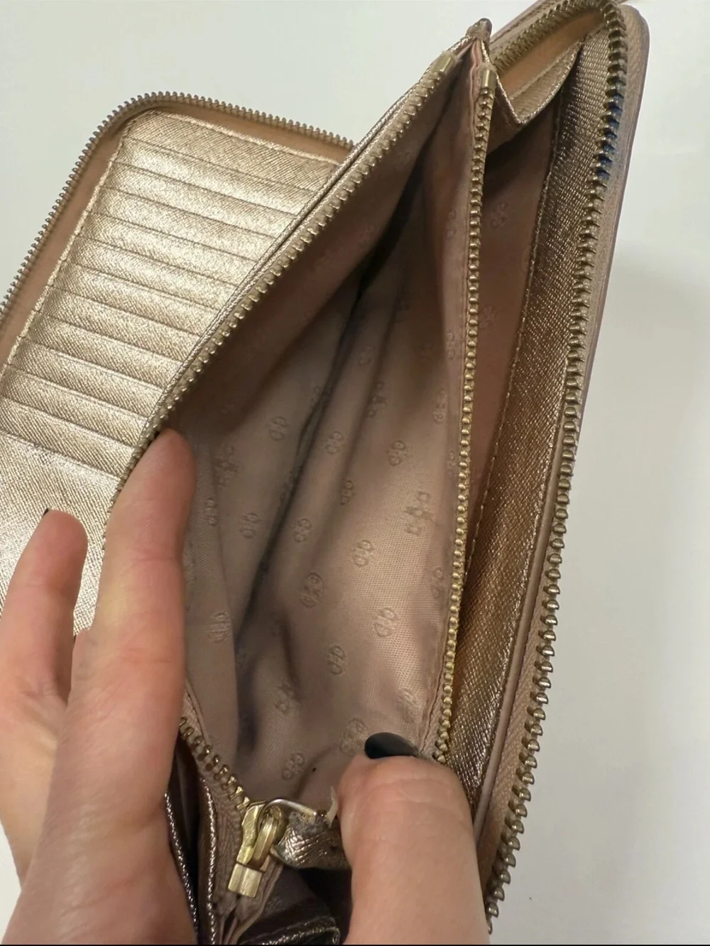 Tory Burch Leather Wristlet Wallet, Gold Metallic